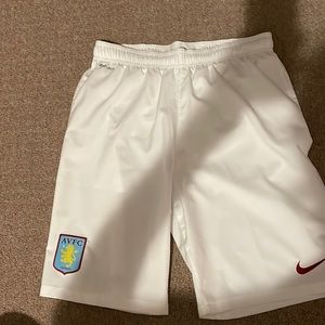 Nike soccer shorts size small men=XL boys 13-15